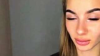 janniearonow