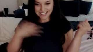 hot-wife-mia